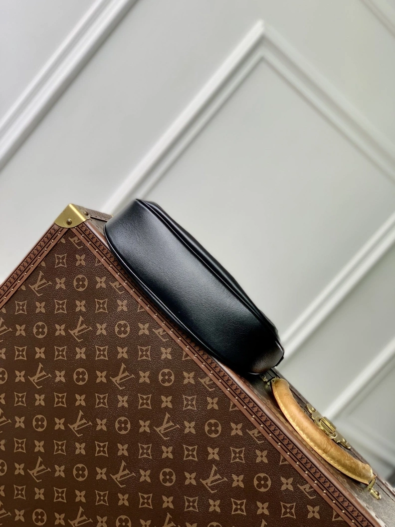 Comfortable LX Top Handle Bags 3337