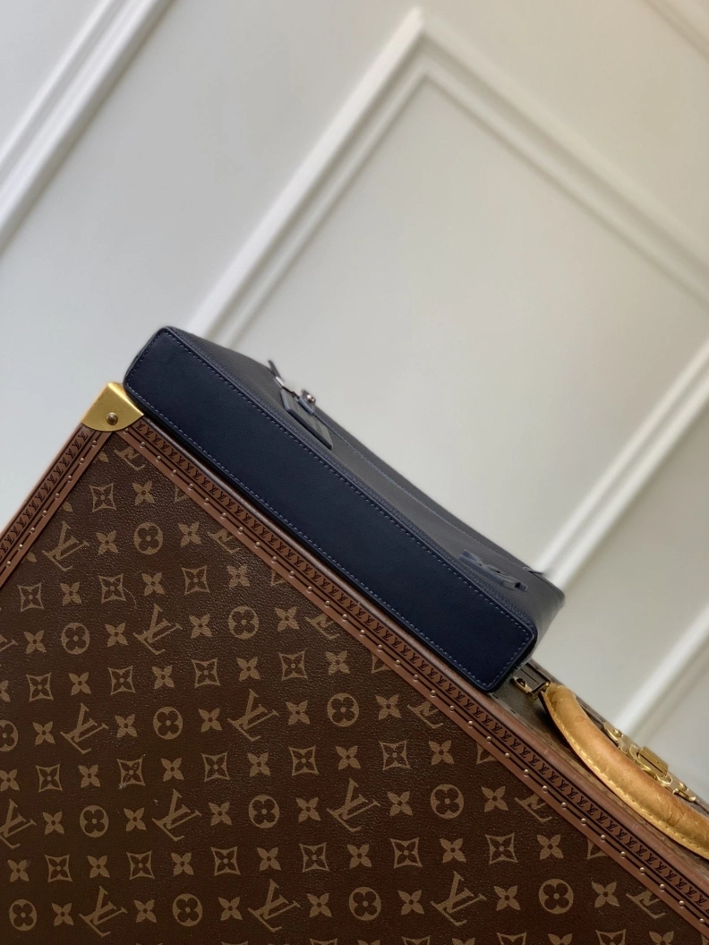 LX Clutch Bags Sleek 3465