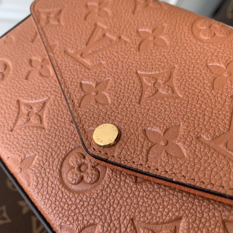 Lightweight LX Wallets 3273