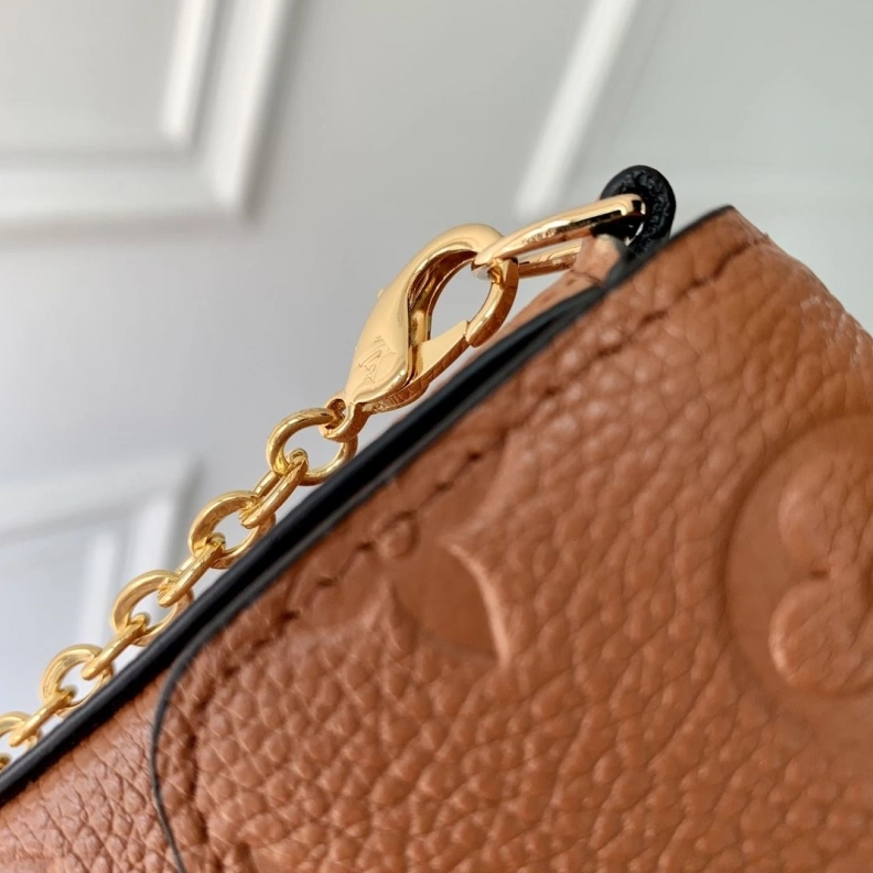Lightweight LX Wallets 3273