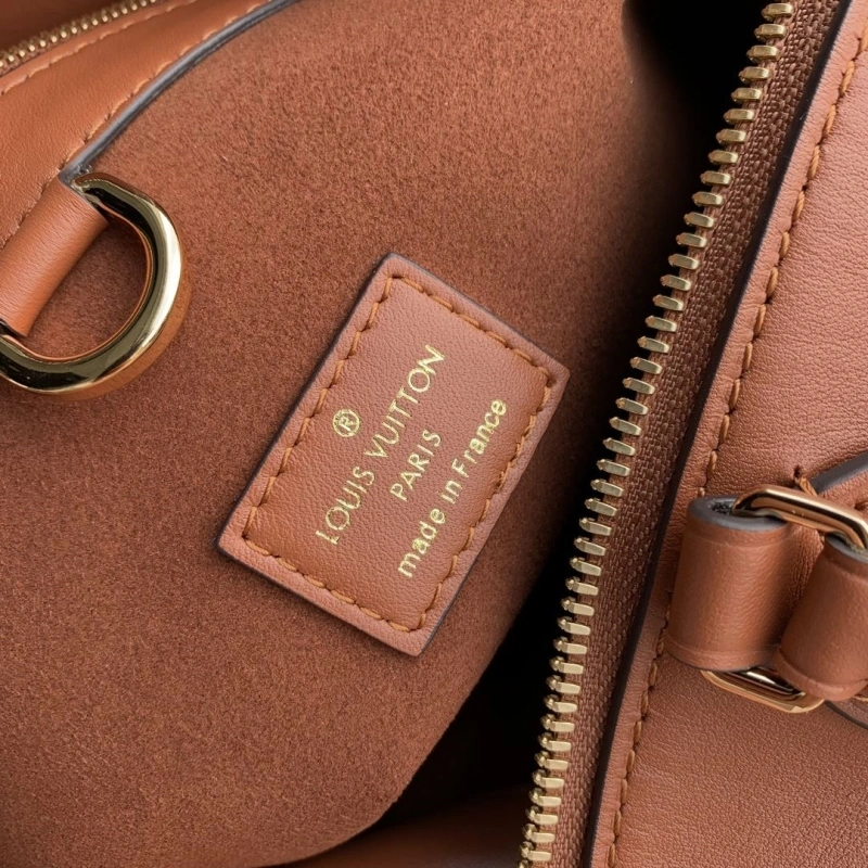 Trendsetting LX Top Handle Bags 2613