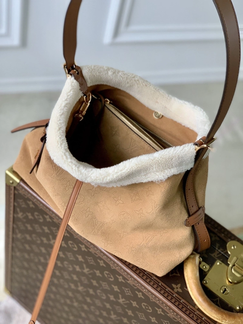 AllSeason LX Top Handle Bags 2560