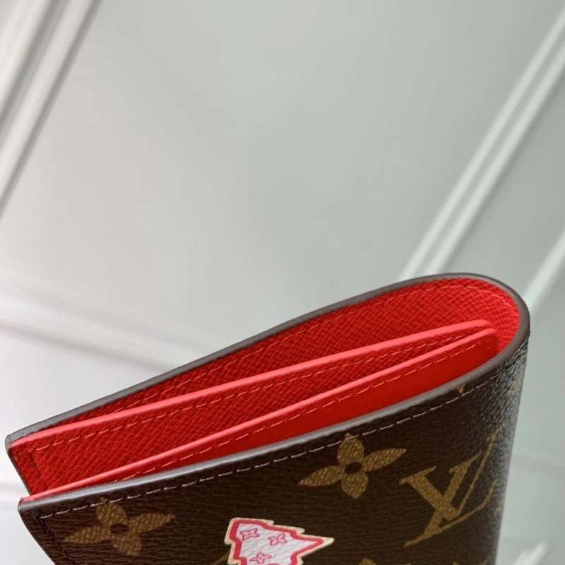 Refined LX Wallets 2523