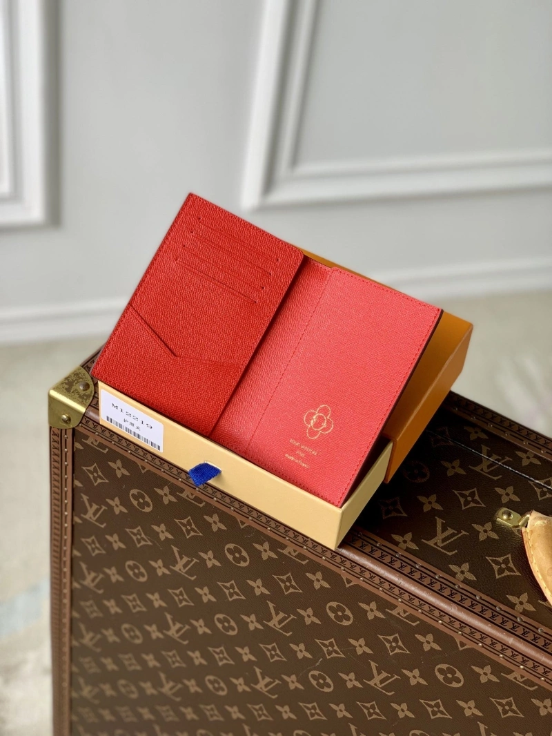 Refined LX Wallets 2523