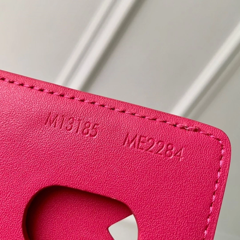 GoAnywhere LX Wallets 2503