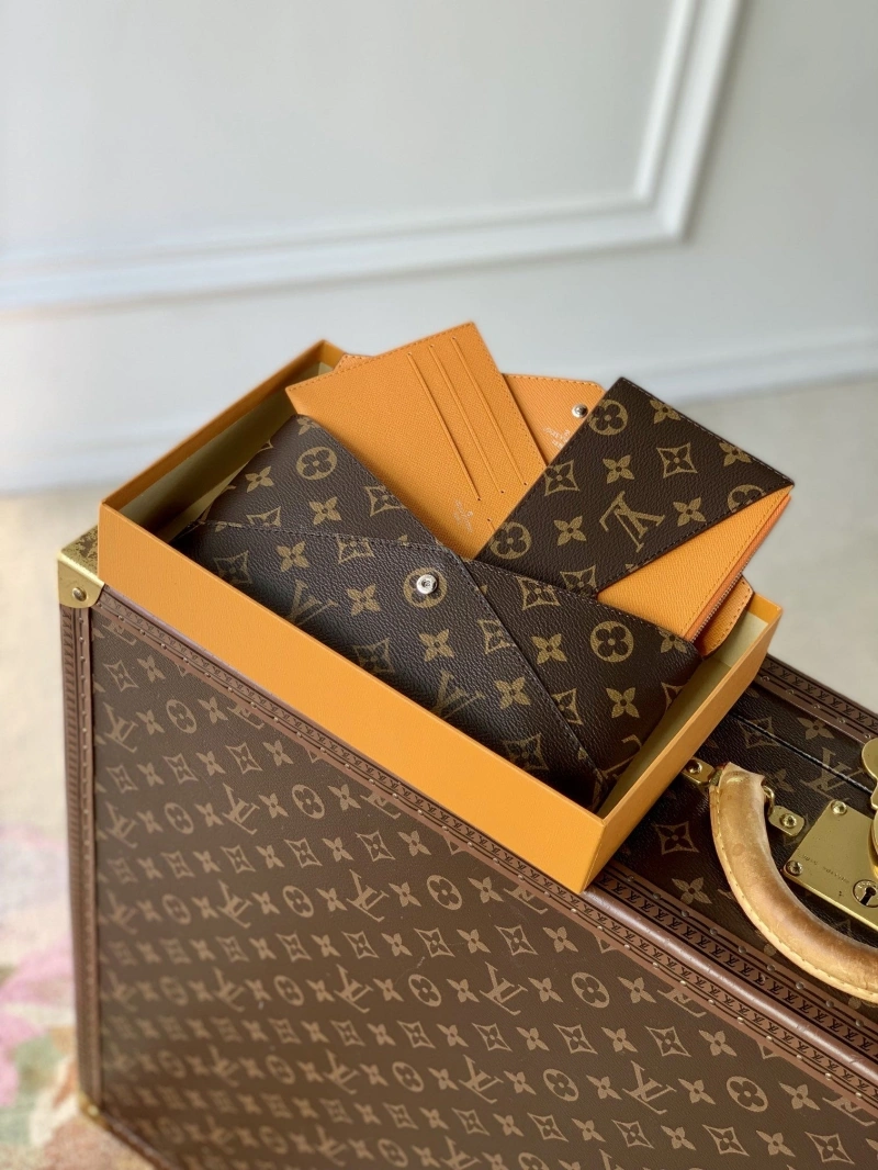 Comfortable LX Wallets 2520