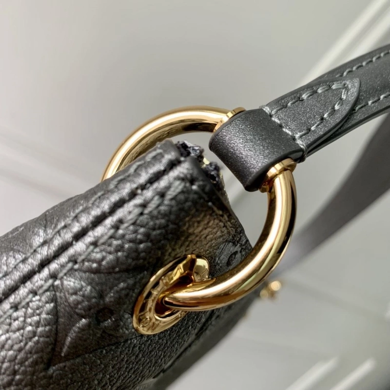 Durable LX Top Handle Bags 2550