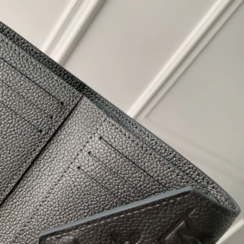 LX Wallets Comfortable 2493