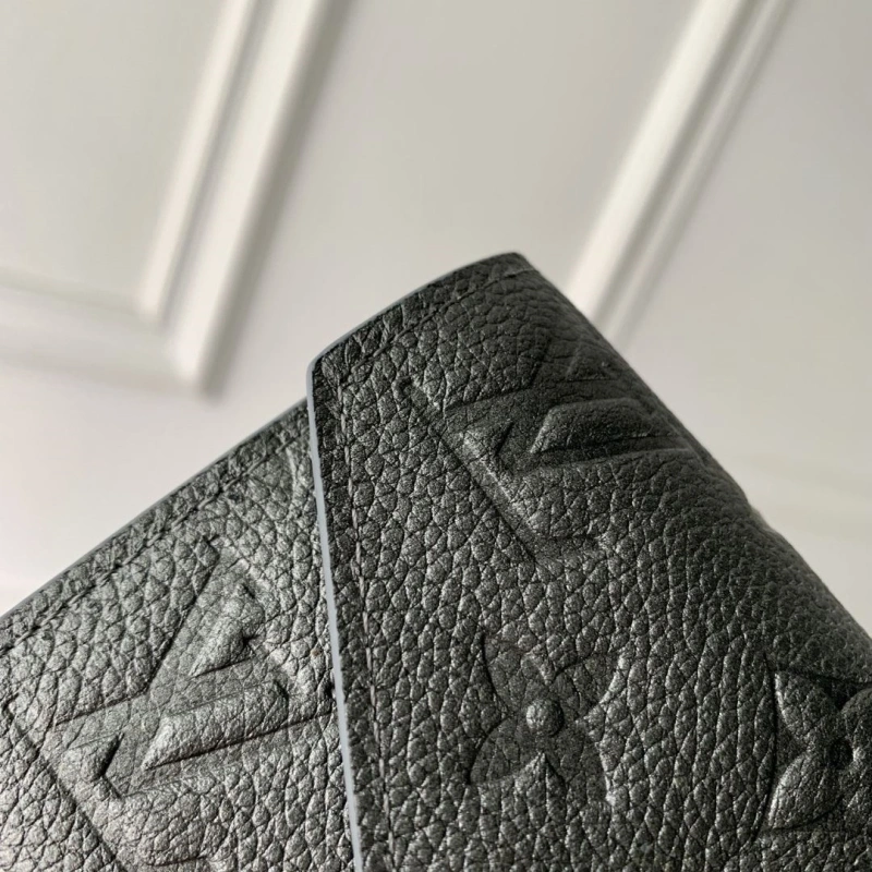 LX Wallets Comfortable 2493
