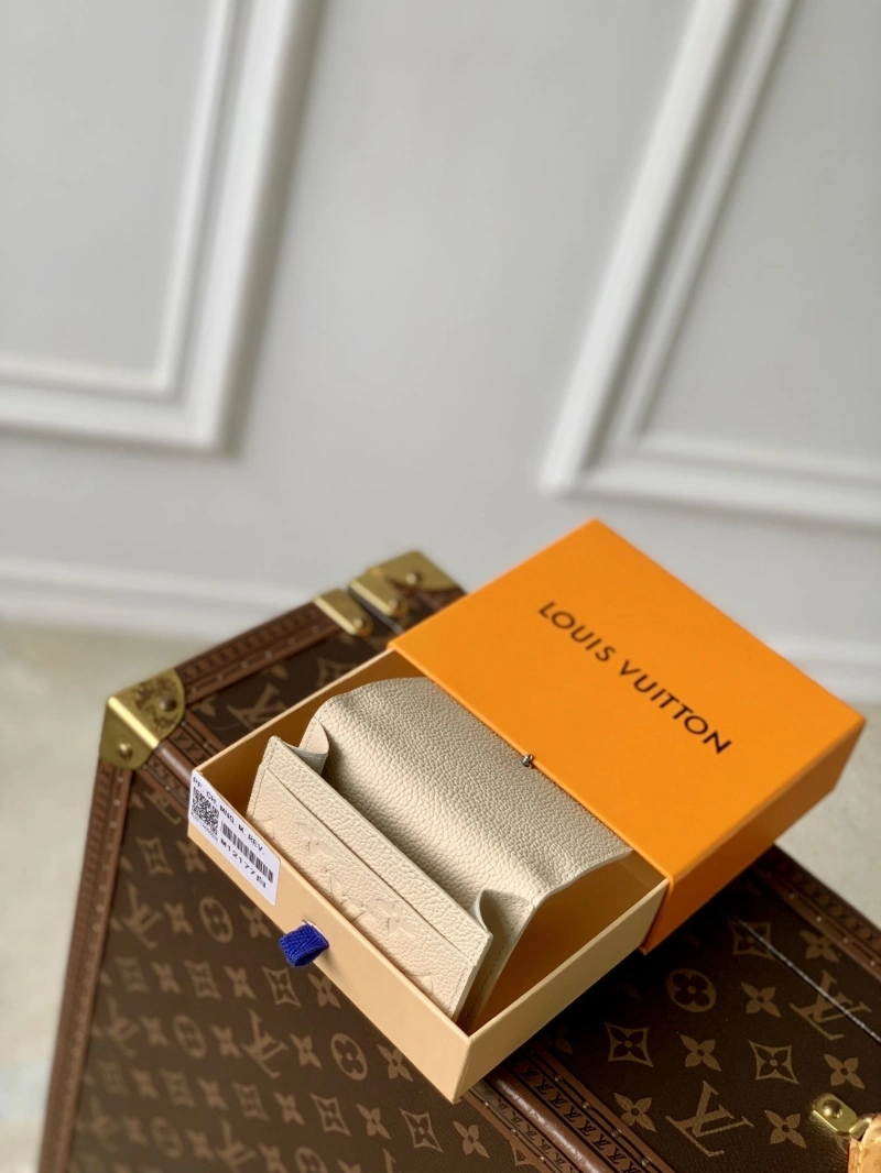 Versatile LX Wallets 2516