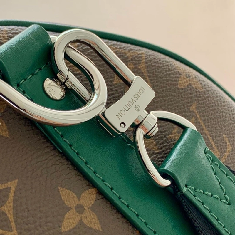EyeCatching LX Travel Bags 2535