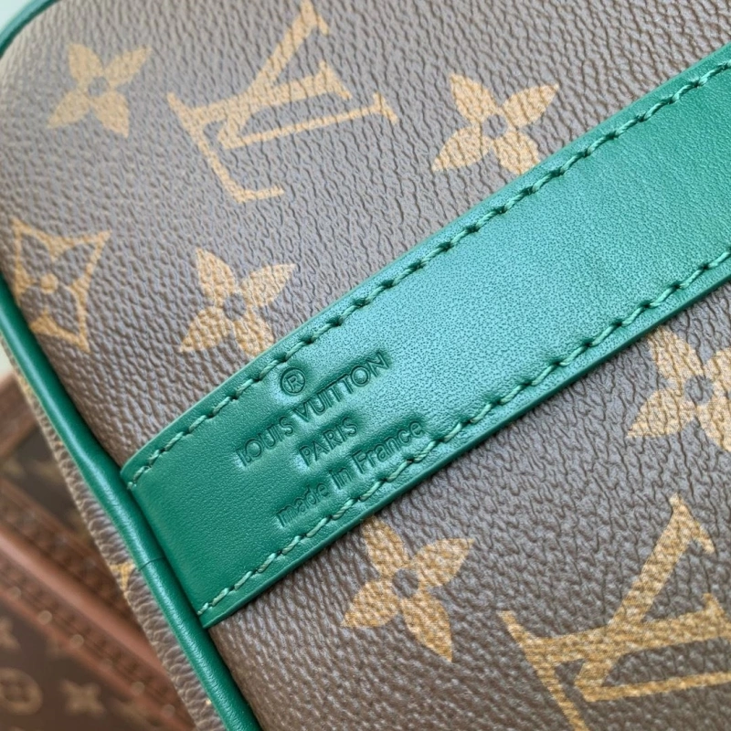 EyeCatching LX Travel Bags 2535