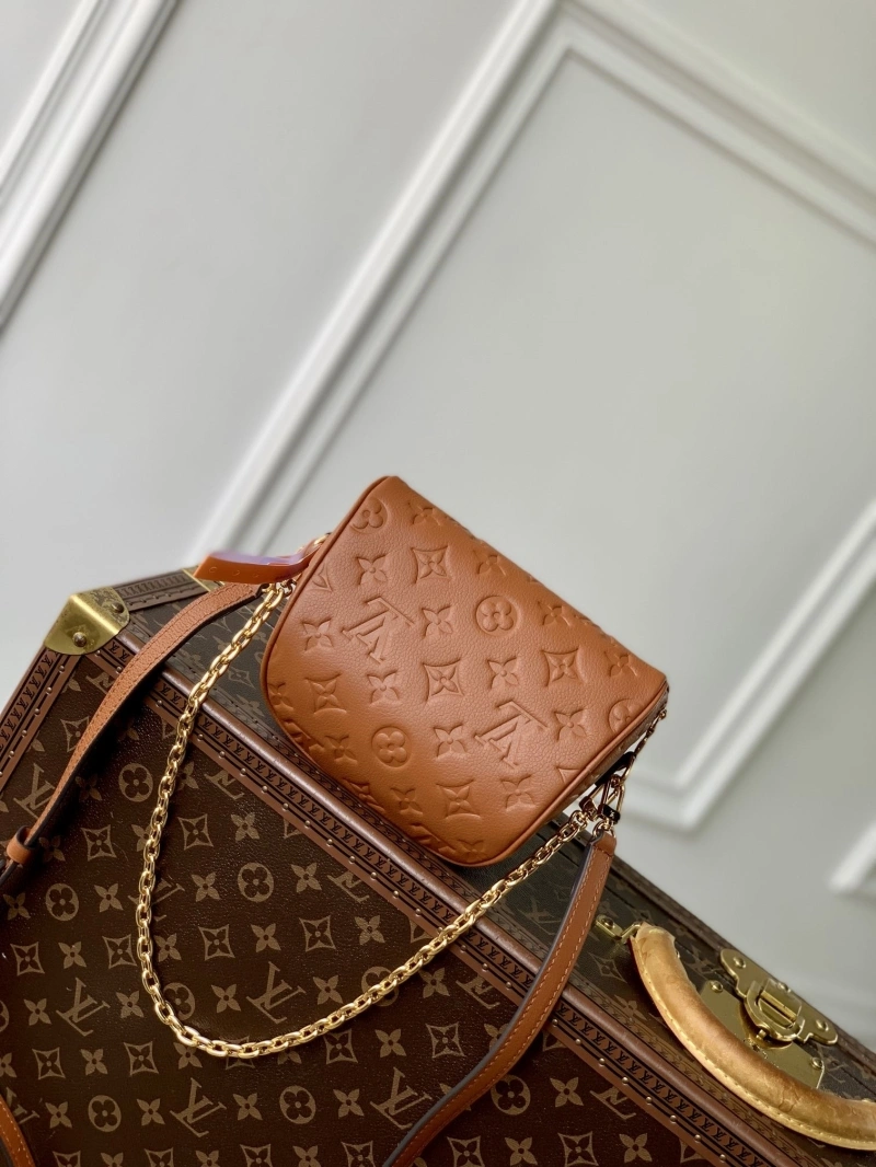 Trendsetting LX Cosmetic Bags 2623