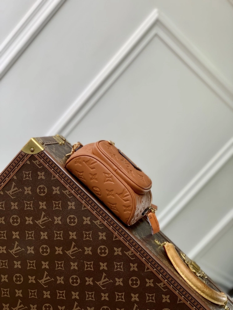 Trendsetting LX Cosmetic Bags 2623