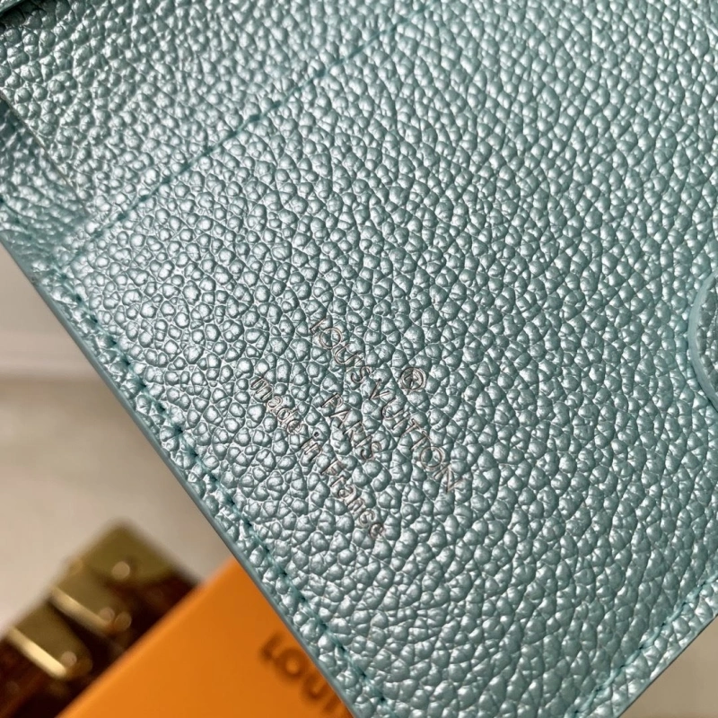 LX Wallets NewStyle 2497