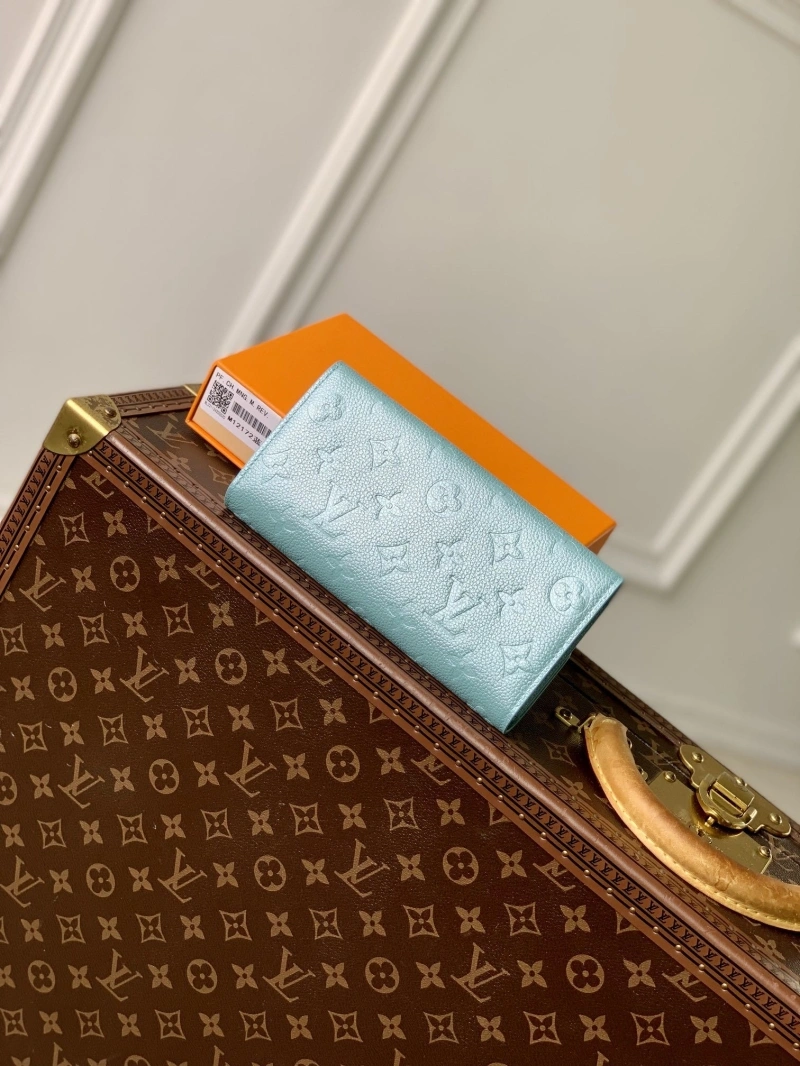 WellDesigned LX Wallets 2555