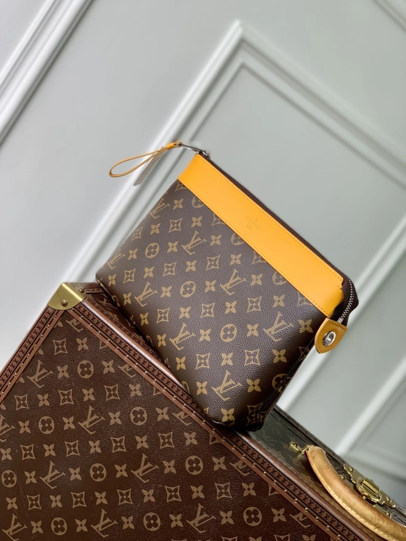 Classic LX Clutch Bags 1733
