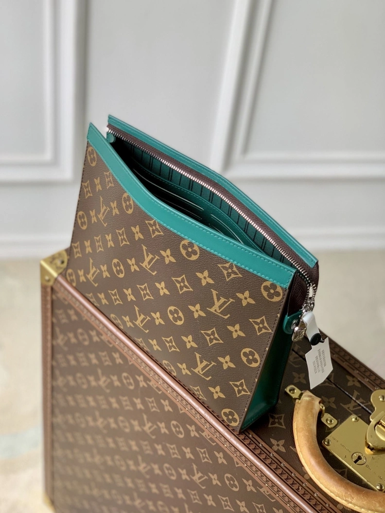 Bright LX Clutch Bags 1723