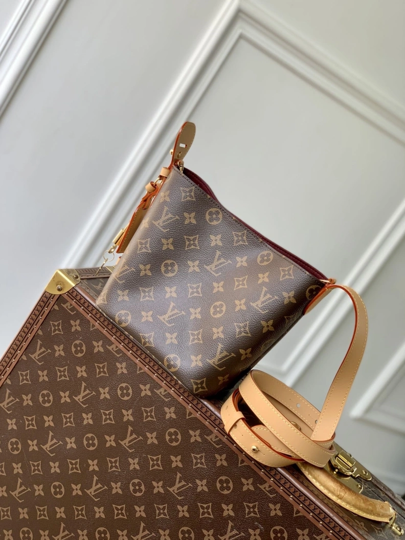 Fashionable LX Satchel Bags 1708