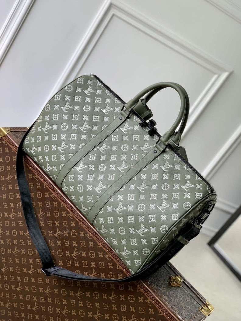 Minimalist LX Travel Bags 1596