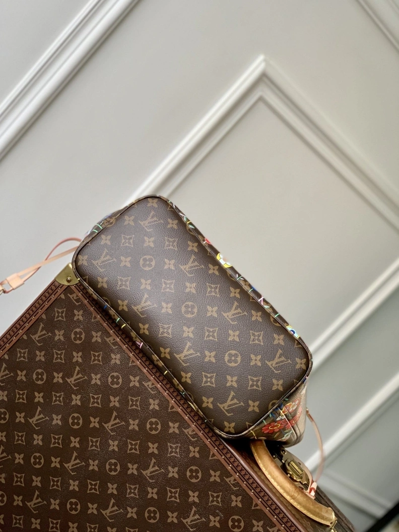 Popular LX Shopping Bags 1650