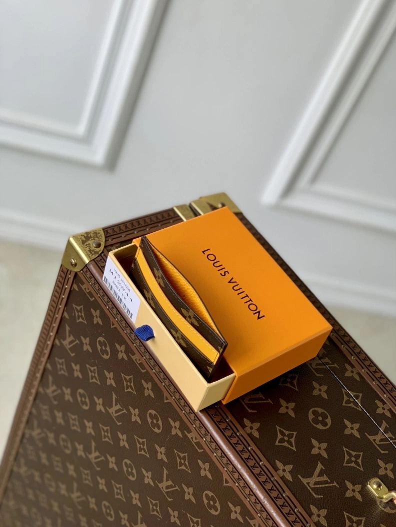 ModernLook LX Wallets 1573