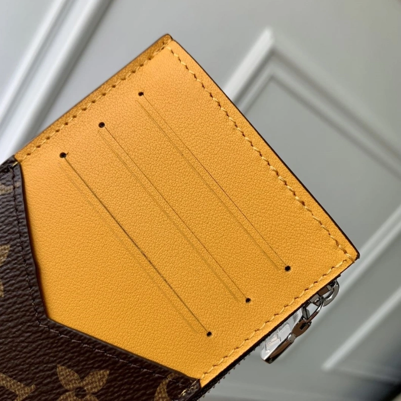Cozy LX Wallets 1580