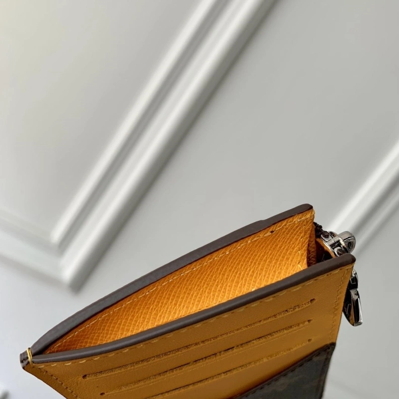 Cozy LX Wallets 1580