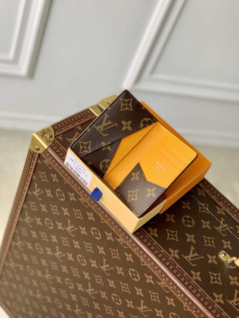 Efficient LX Wallets 1589
