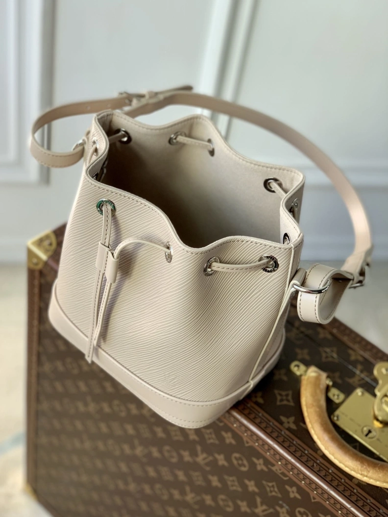 LX Bucket Bags Practical 1729