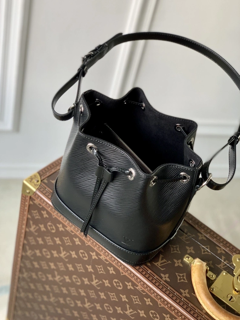 Flexible LX Bucket Bags 1761