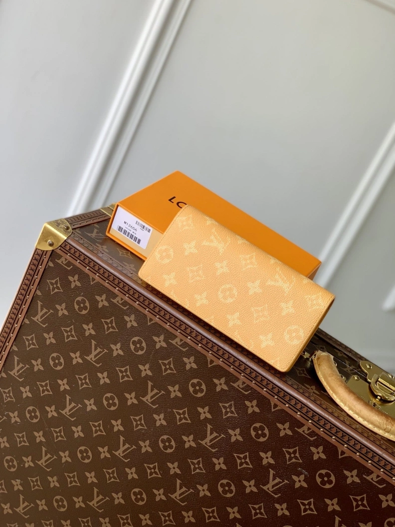 LX Wallets Practical 1588