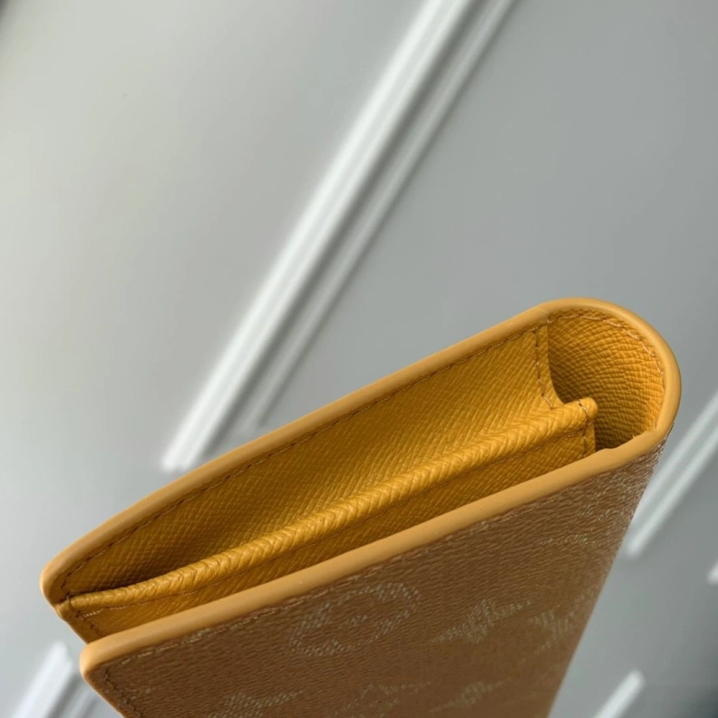LX Wallets Practical 1588