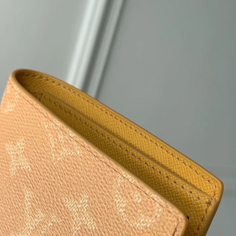 Comfortable LX Wallets 1560