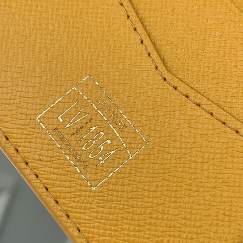 Comfortable LX Wallets 1560