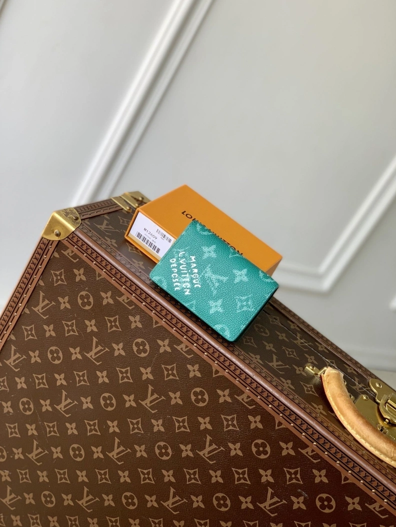 Unique LX Wallets 1563
