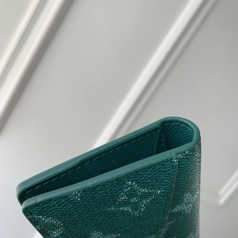 Unique LX Wallets 1563