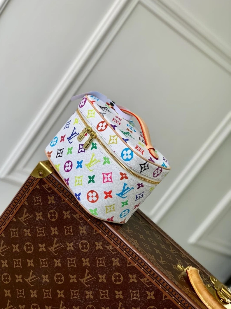 LX Cosmetic Bags Durable 1682