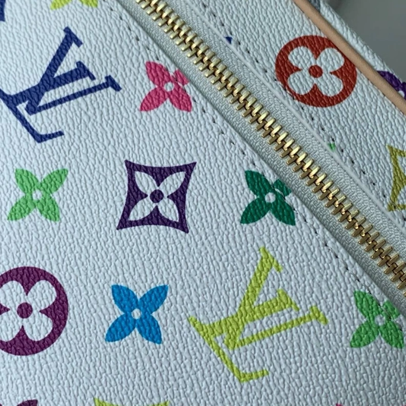 LX Cosmetic Bags Durable 1682