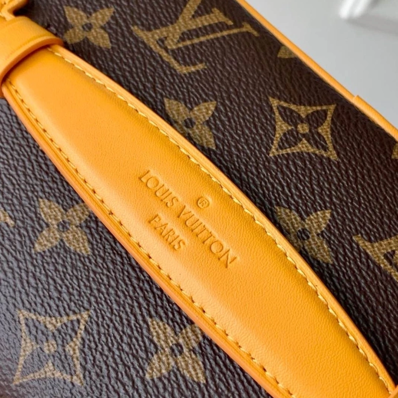 LX Cosmetic Bags Bold 1698