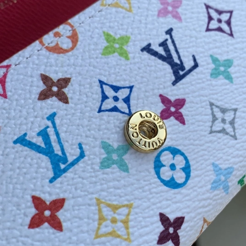 Resilient LX Wallets 1574