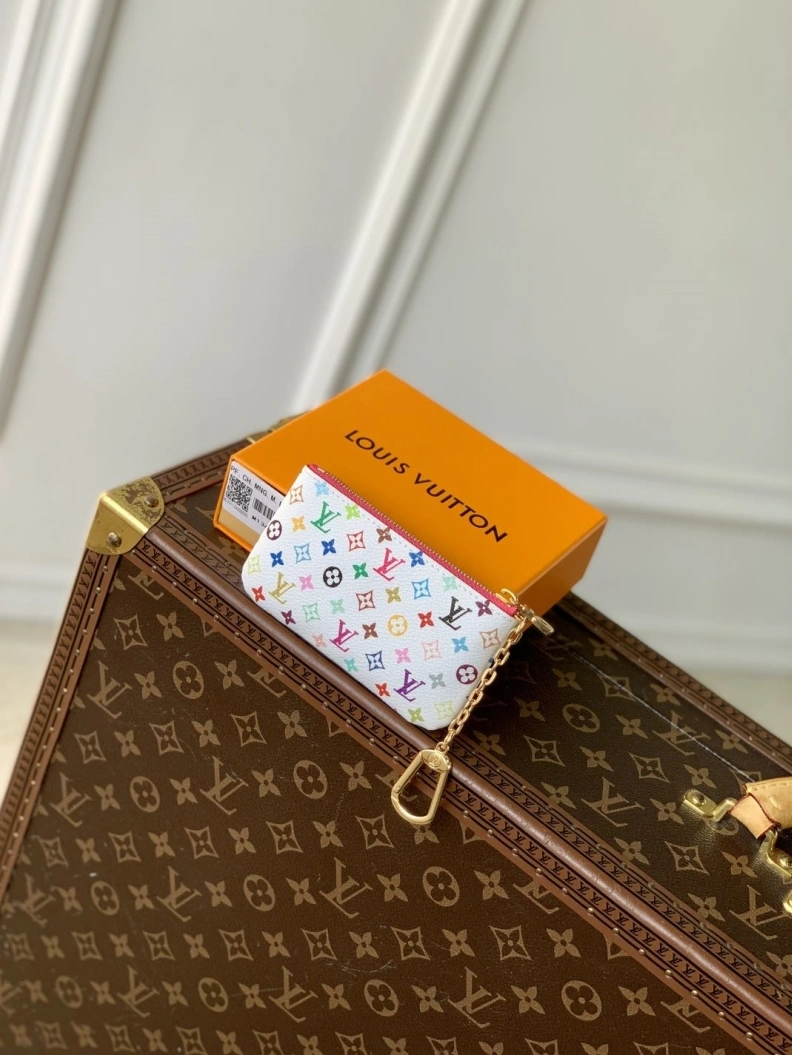 Modern LX Wallets 1577