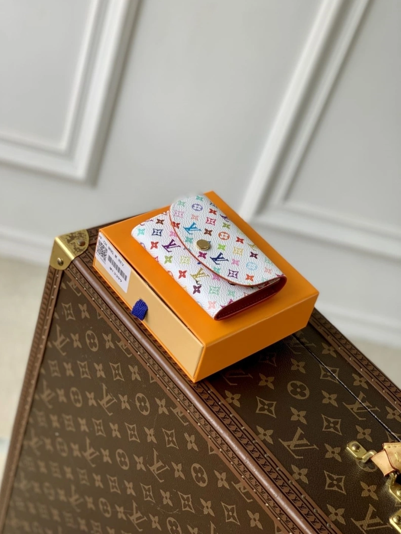 Soft LX Wallets 1556