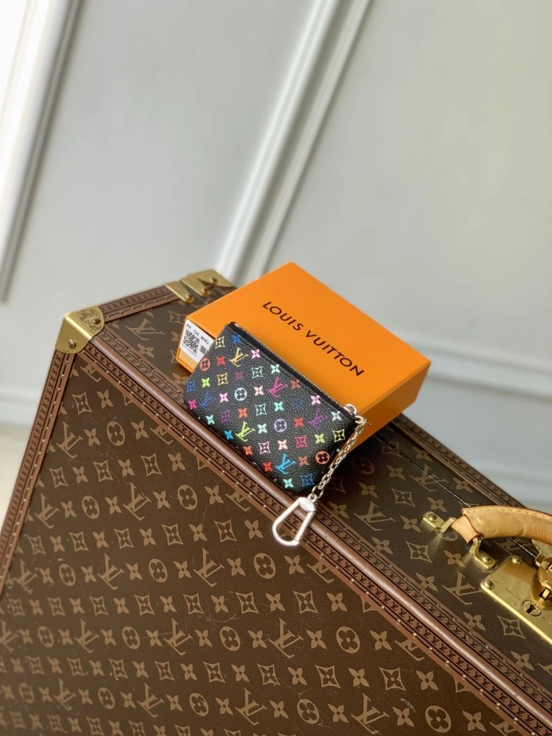 Bold LX Wallets 1555