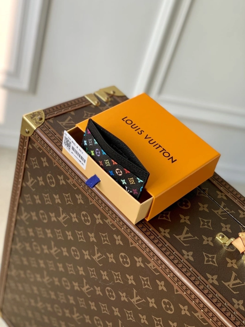 Efficient LX Wallets 1606