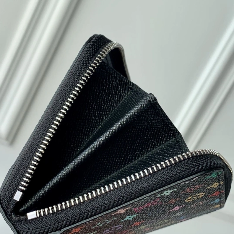 LX Wallets Lightweight 1567