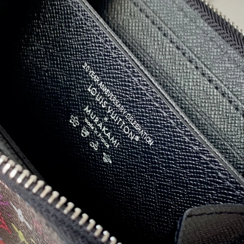 LX Wallets Lightweight 1567