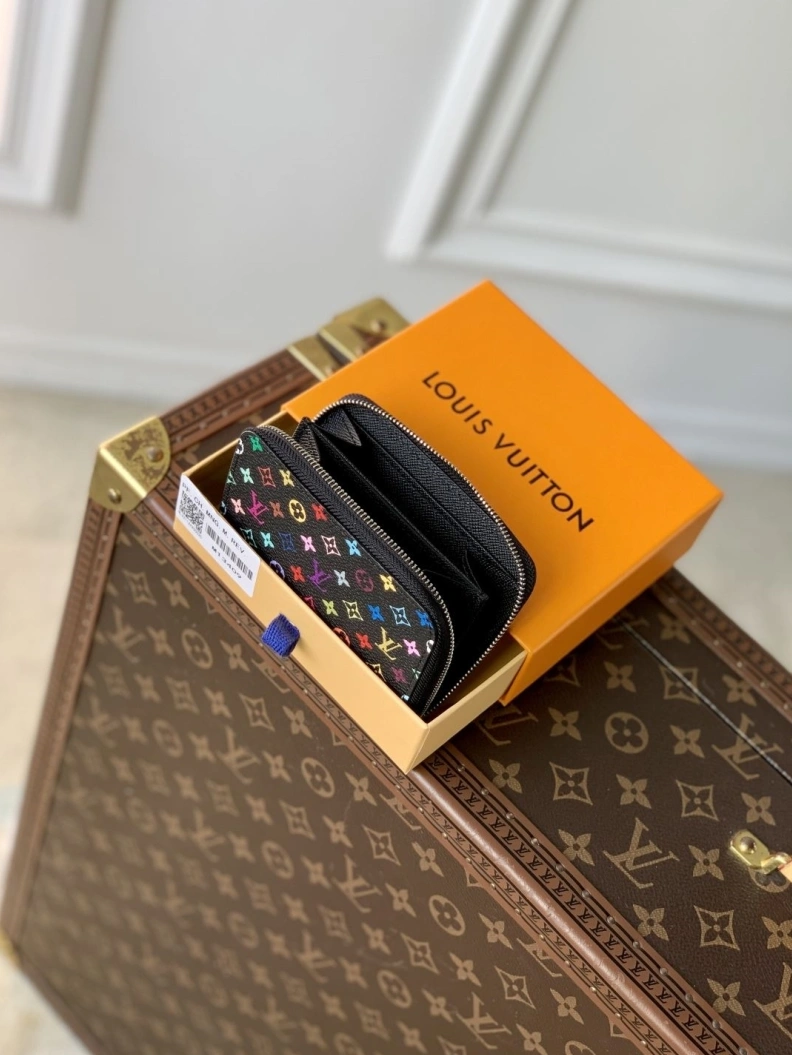 LX Wallets Lightweight 1567