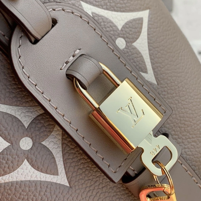 Classic LX Satchel Bags 1654