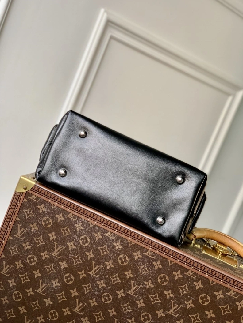 SportInspired LX Top Handle Bags 1607